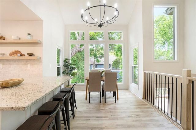 1345 NE Foxwood Drive, Lee's Summit, MO 64086