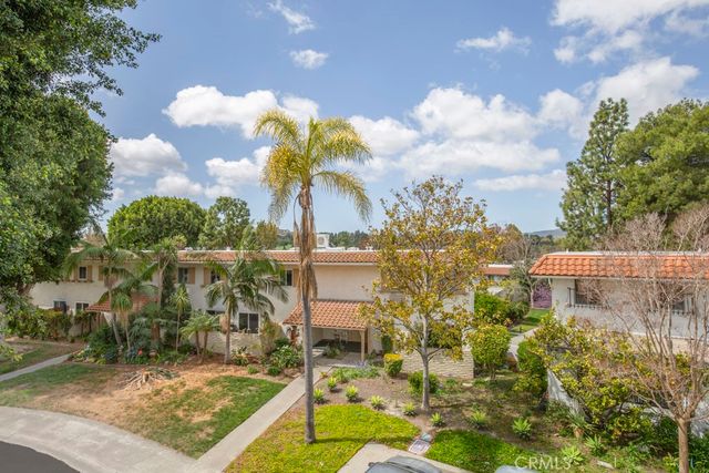 2296 Via Puerta N, Laguna Woods, CA 92637