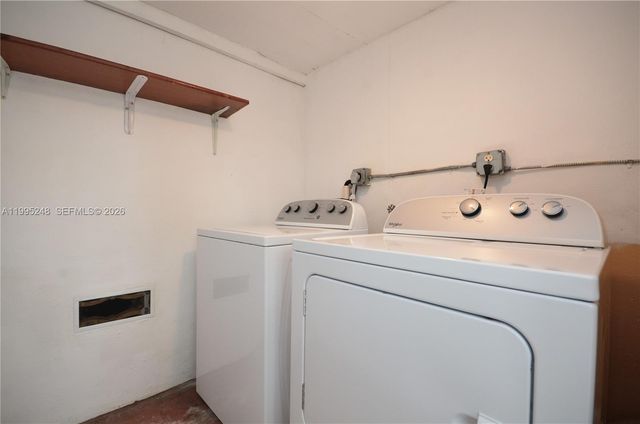 2430 SW 16th St 2430, Miami, FL 33145