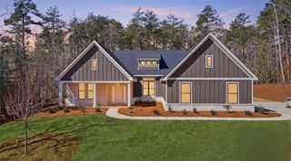 125 Scarlett Pippin Drive, Clarkesville, GA 30523
