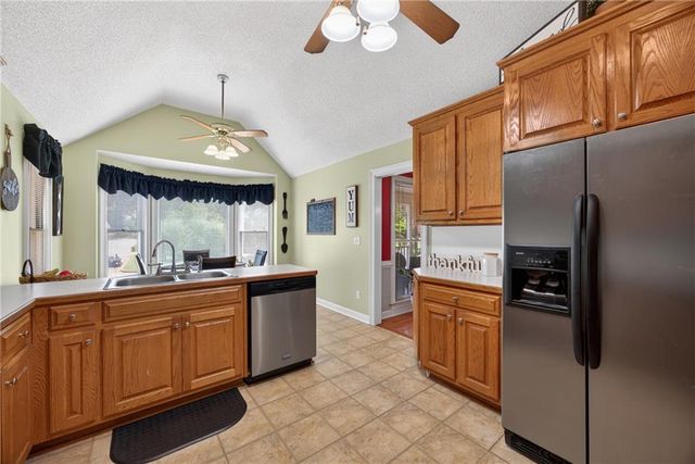 4790 SE Meadowlark Drive, Conyers, GA 30094