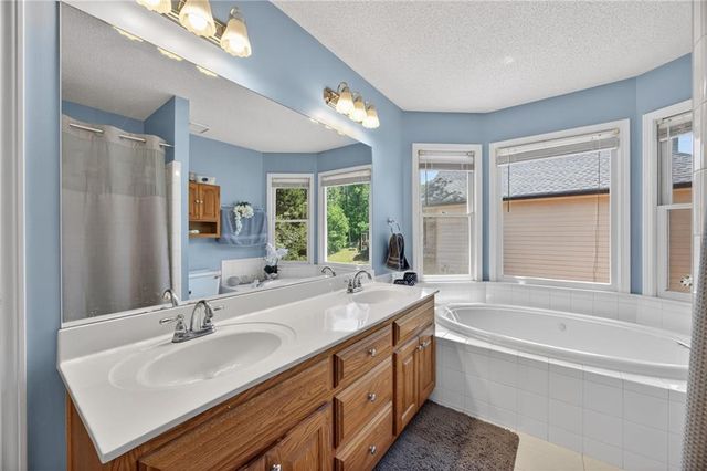 4790 SE Meadowlark Drive, Conyers, GA 30094