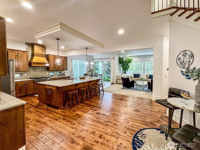 1939 213th Court SE, Sammamish, WA 98075
