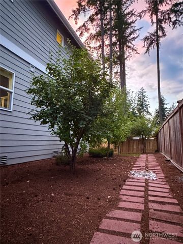 1939 213th Court SE, Sammamish, WA 98075