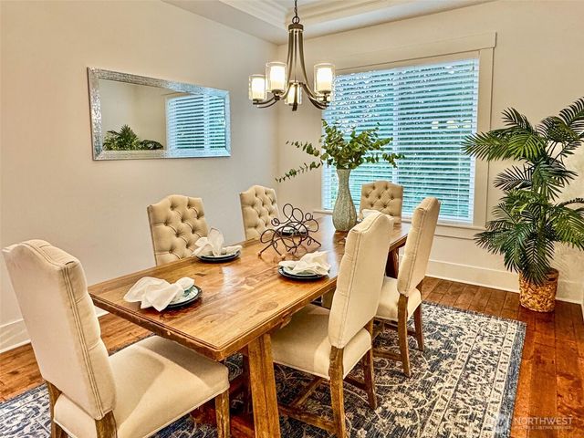1939 213th Court SE, Sammamish, WA 98075