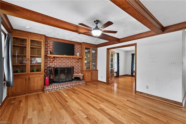 2108 Blossom Hill CT, Virginia Beach, VA 23457