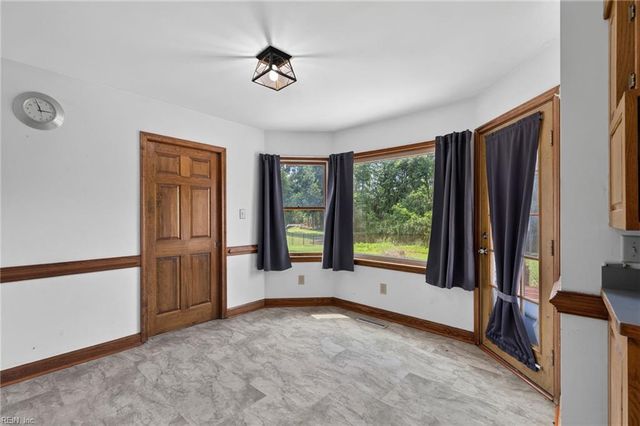 2108 Blossom Hill CT, Virginia Beach, VA 23457