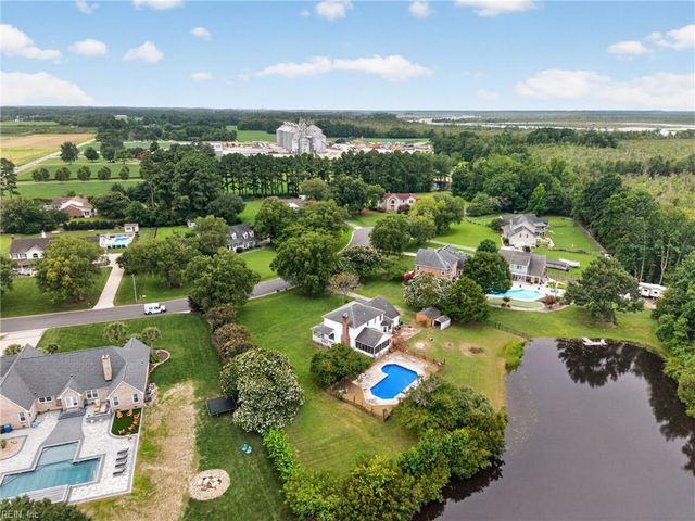 2108 Blossom Hill CT, Virginia Beach, VA 23457