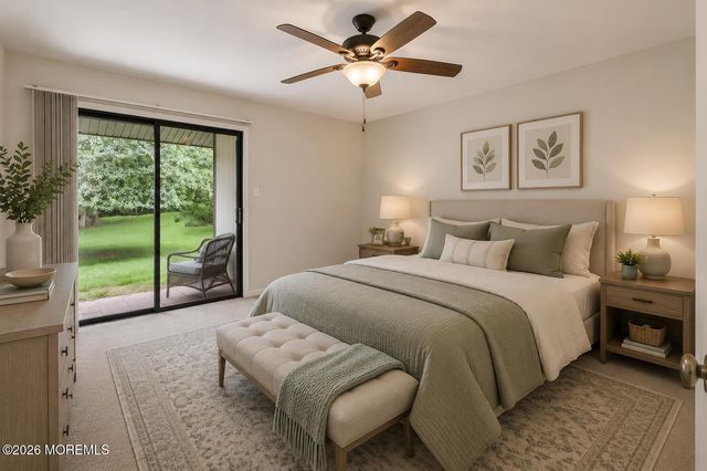 70 Overlook Way E, Manalapan, NJ 07726