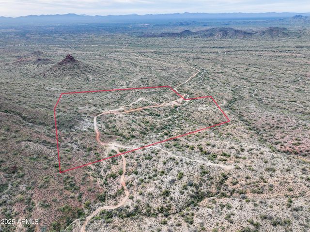 000 Vulture Mountain Ranch --, Wickenburg, AZ 85390