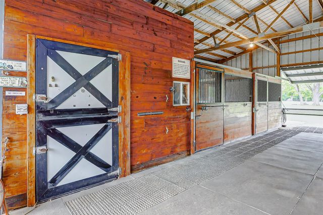 2810 Precinct Line Rd Road, Richmond, TX 77406