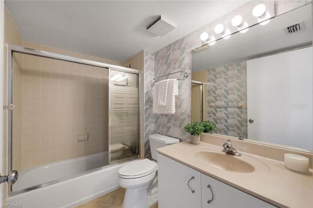 990 Cape Marco DR 208, Marco Island, FL 34145
