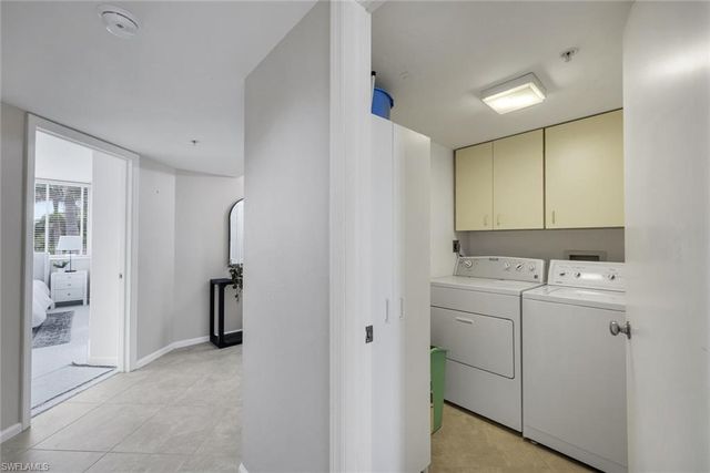 990 Cape Marco DR 208, Marco Island, FL 34145