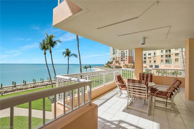 990 Cape Marco DR 208, Marco Island, FL 34145
