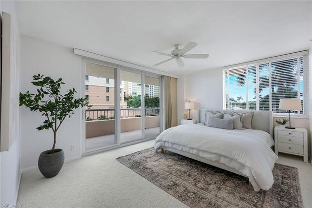 990 Cape Marco DR 208, Marco Island, FL 34145