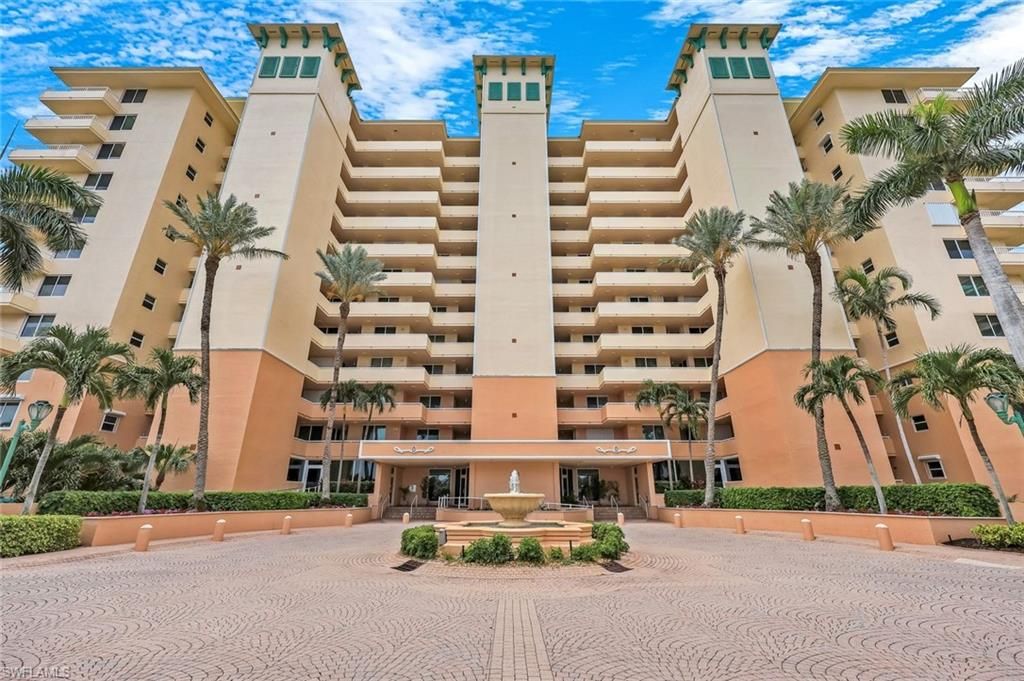 990 Cape Marco DR 208, Marco Island, FL 34145