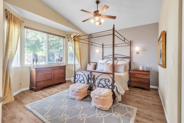 543 Heiler Way, Folsom, CA 95630