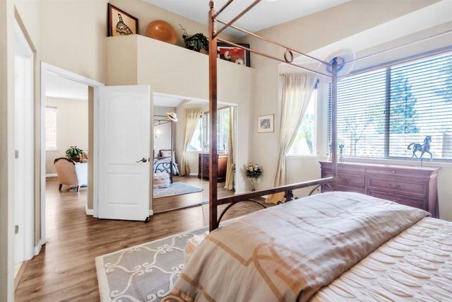 543 Heiler Way, Folsom, CA 95630