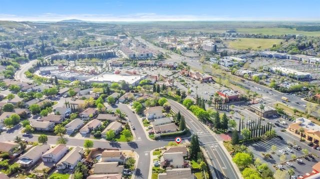 543 Heiler Way, Folsom, CA 95630