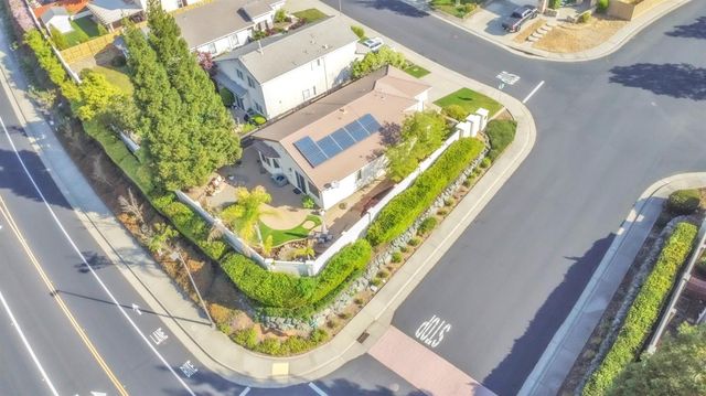 543 Heiler Way, Folsom, CA 95630