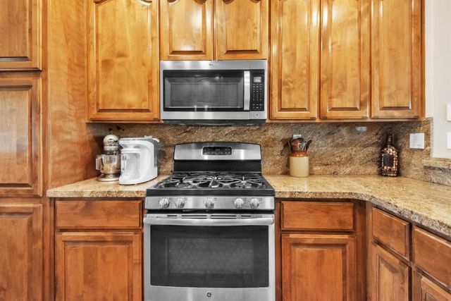 543 Heiler Way, Folsom, CA 95630