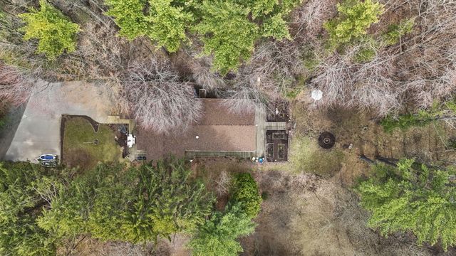 9995 Community Hall Road, New Buffalo Twp, MI 49129