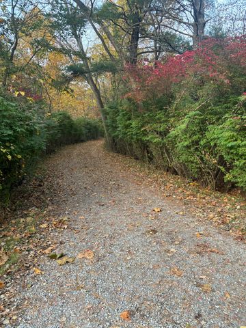 9995 Community Hall Road, New Buffalo Twp, MI 49129