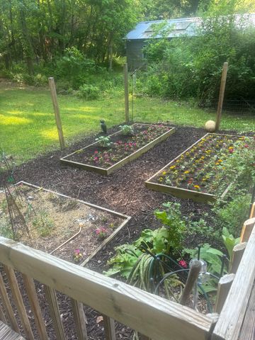 9995 Community Hall Road, New Buffalo Twp, MI 49129