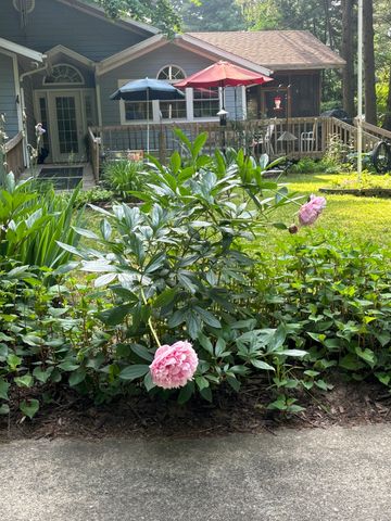 9995 Community Hall Road, New Buffalo Twp, MI 49129