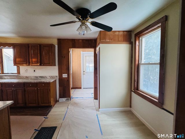 23 High Street, Plainfield, CT 06354