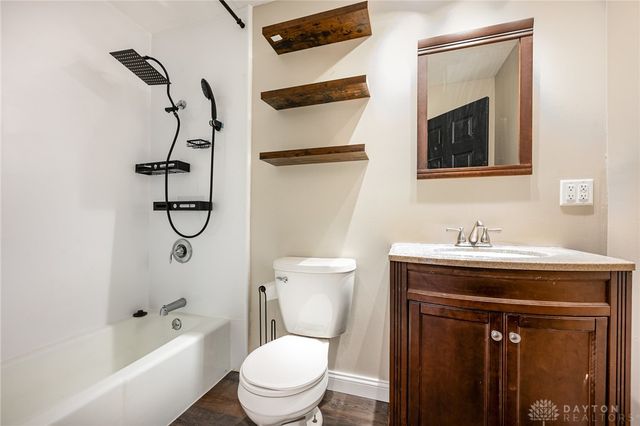 246 Crest Hill Avenue, Vandalia, OH 45377