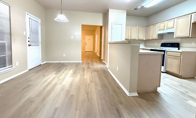 1824 Mcneely Street, Lancaster, TX 75134