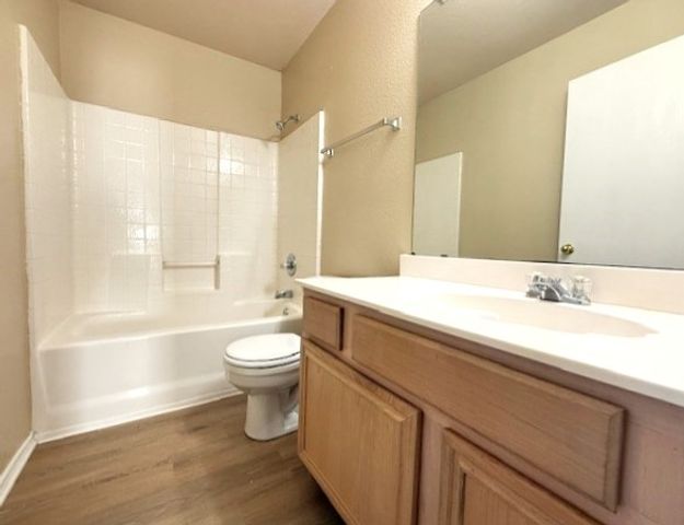 1824 Mcneely Street, Lancaster, TX 75134