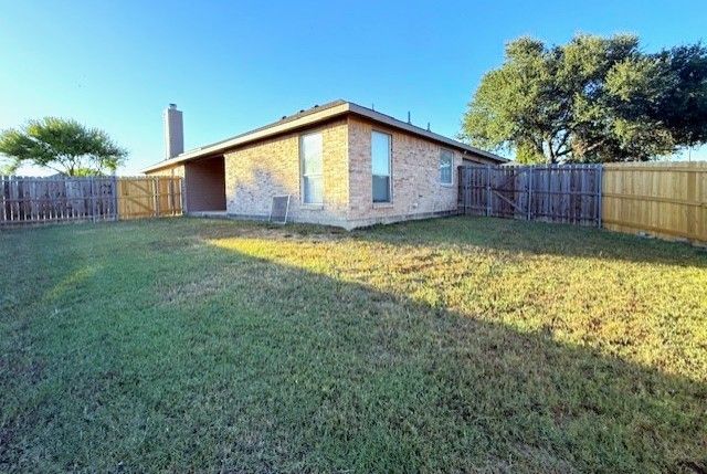 1824 Mcneely Street, Lancaster, TX 75134