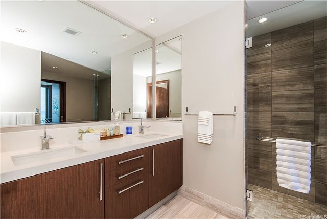 1555 Kapiolani Boulevard 1408, Honolulu, HI 96814