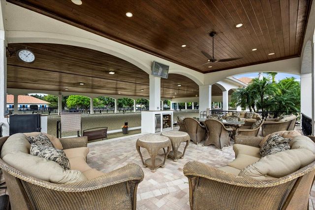 5625 140th Avenue S, Wellington, FL 33449