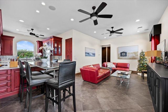 5625 140th Avenue S, Wellington, FL 33449