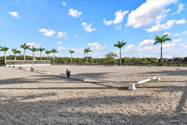 5625 140th Avenue S, Wellington, FL 33449