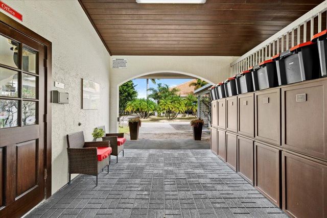 5625 140th Avenue S, Wellington, FL 33449