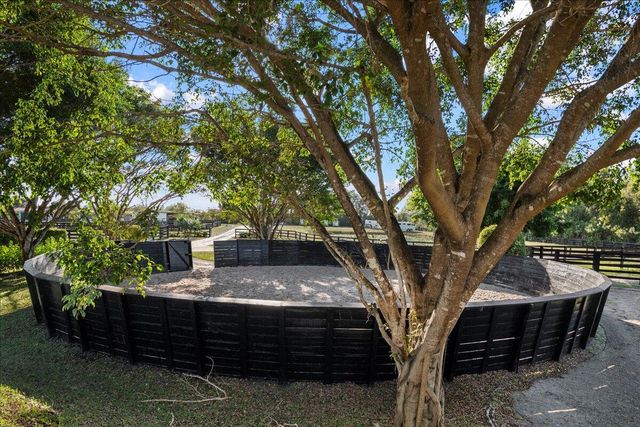 5625 140th Avenue S, Wellington, FL 33449