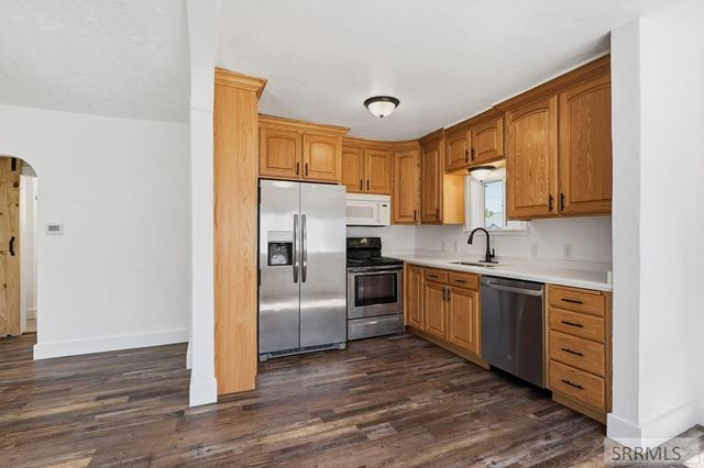 255 E 15th Street, Idaho Falls, ID 83404