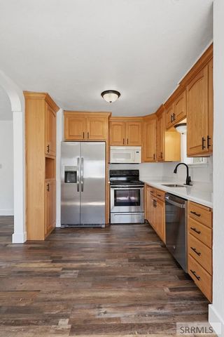 255 E 15th Street, Idaho Falls, ID 83404