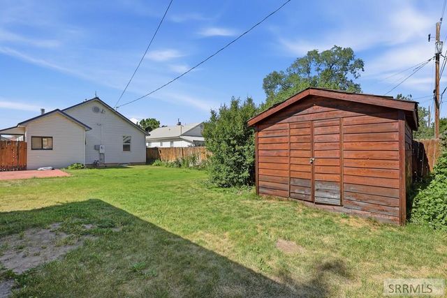 255 E 15th Street, Idaho Falls, ID 83404