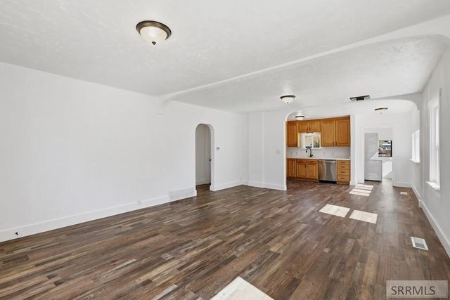 255 E 15th Street, Idaho Falls, ID 83404
