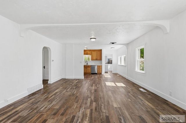 255 E 15th Street, Idaho Falls, ID 83404