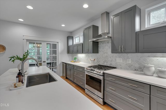 505 Oakwood Avenue, Durham, NC 27701