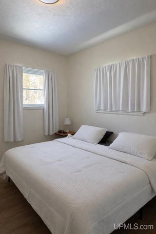 1824 River Street, Niagara C-wi, WI 54151