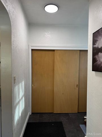 1824 River Street, Niagara C-wi, WI 54151