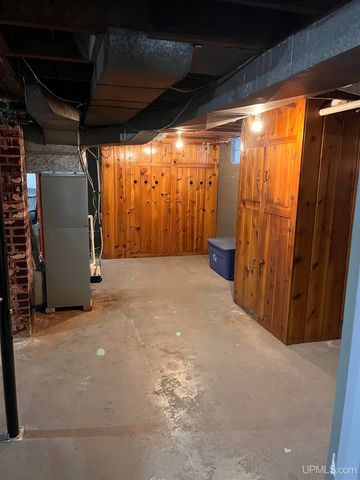 1824 River Street, Niagara C-wi, WI 54151