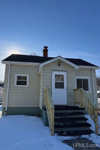 1824 River Street, Niagara C-wi, WI 54151